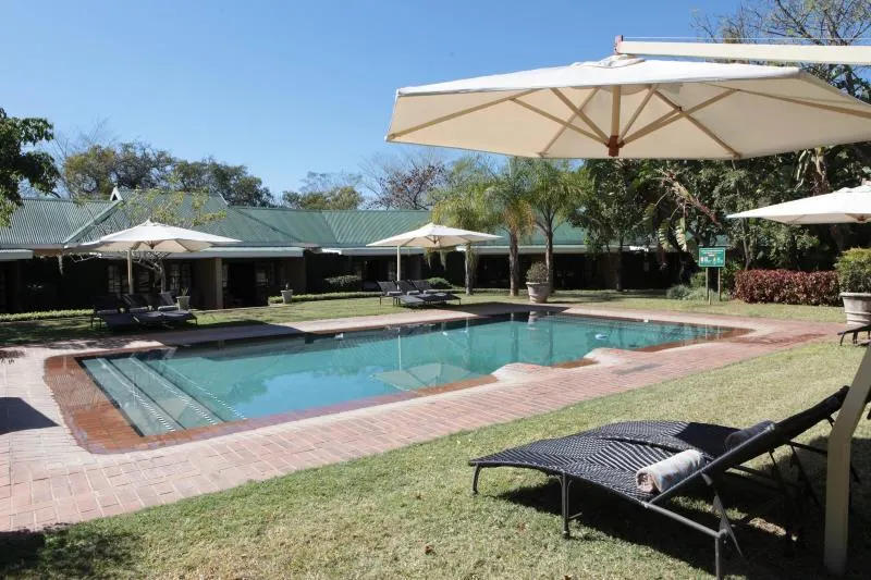 Perry's Bridge Hollow Boutique Hotel - Image 1