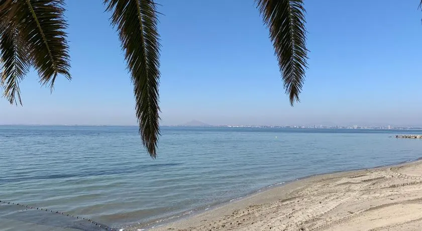 Appartement entièrement équipé avec piscine | Plage à proximité - Image 1