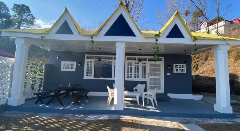 BELLE VUE COTTAGES - Image 1