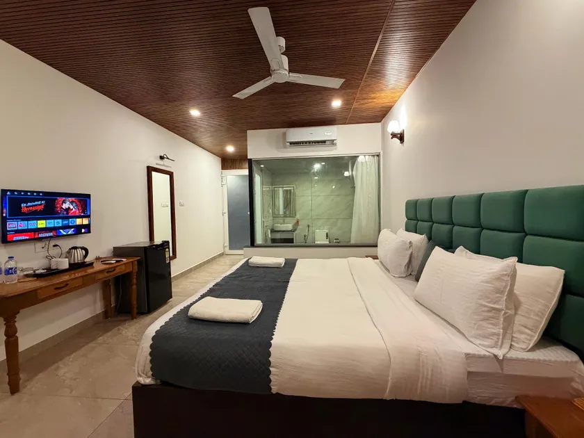 ORANGE SKY INN  - Image 1