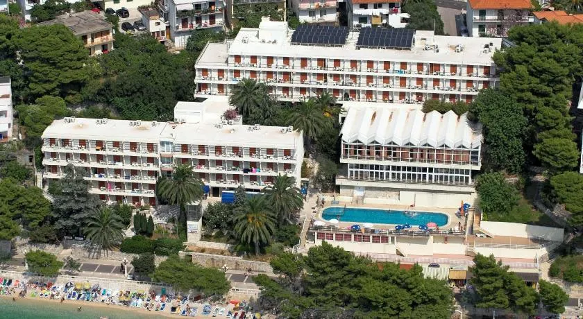 Hotel Aurora - Image 1