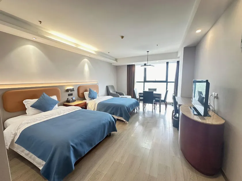 Zhangjiagang Qianxi Hotel (Zhangjiagang  Shopping Park) - Image 1