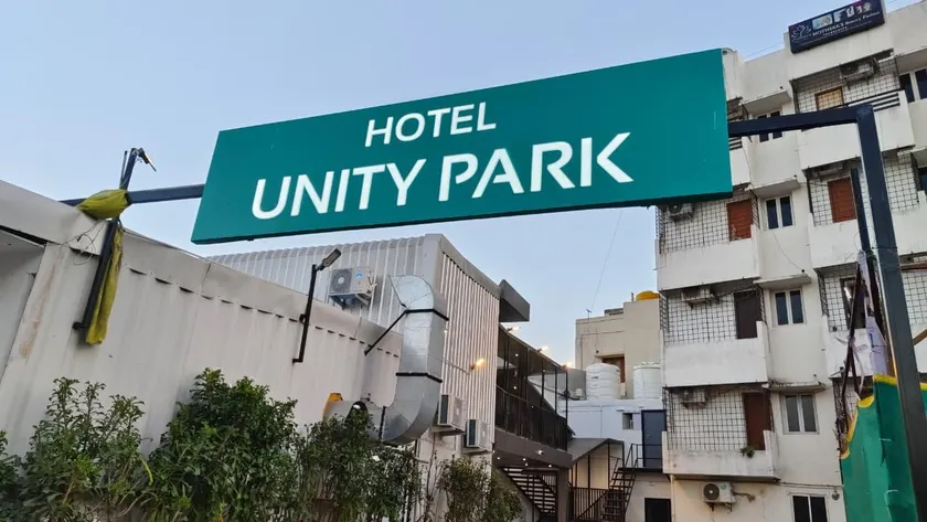 Hotel Unity Park - Image 1