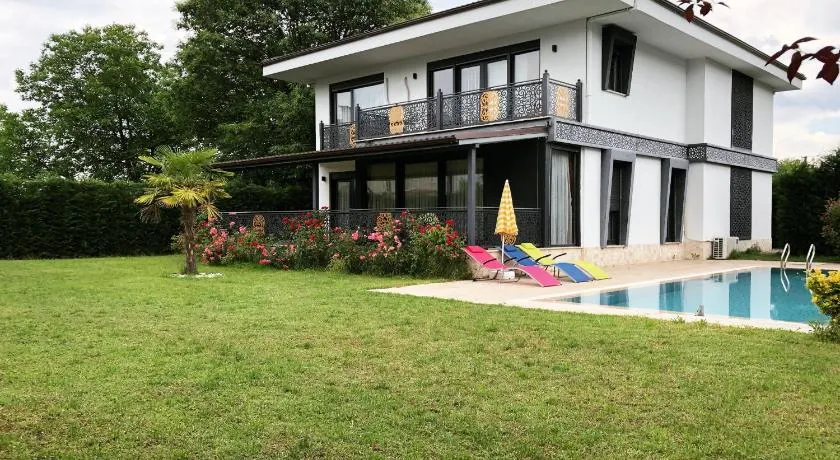 Bahar Villas Sapanca - Image 1
