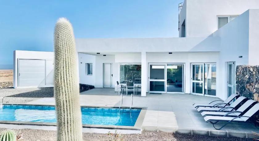 Casa Achaman - Contemporary style villa with outstanding views - Image 1