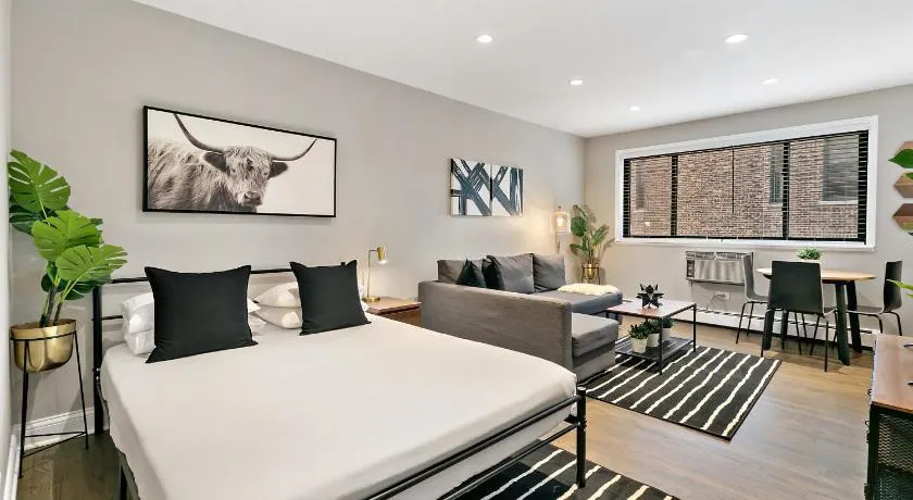 Best Studio Apartment Near Boystown! - Oakdale 514 - Image 1