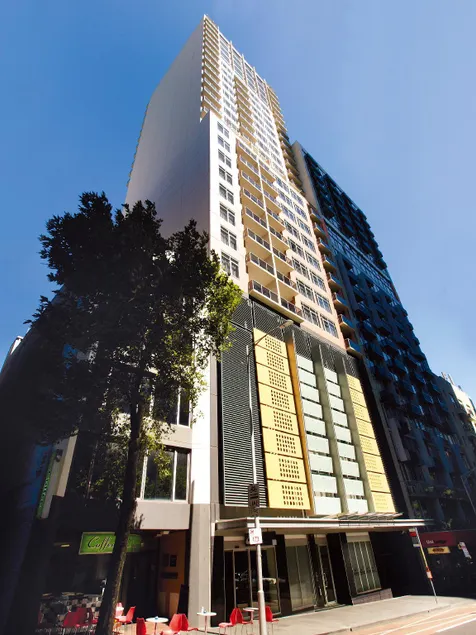 Urban Rest Melbourne formerly Nolo Apts Lonsdale St - Image 1