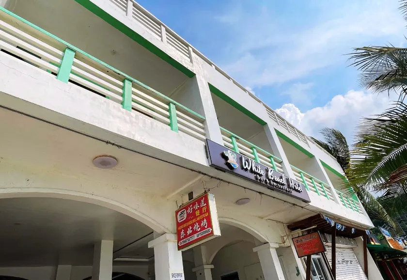 White Beach Hotel Puerto Galera powered by Cocotel - Image 1