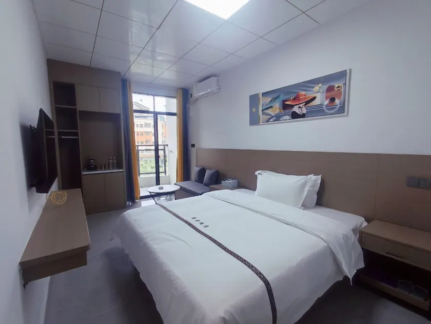 Meihao Hotel Apartments - Image 1