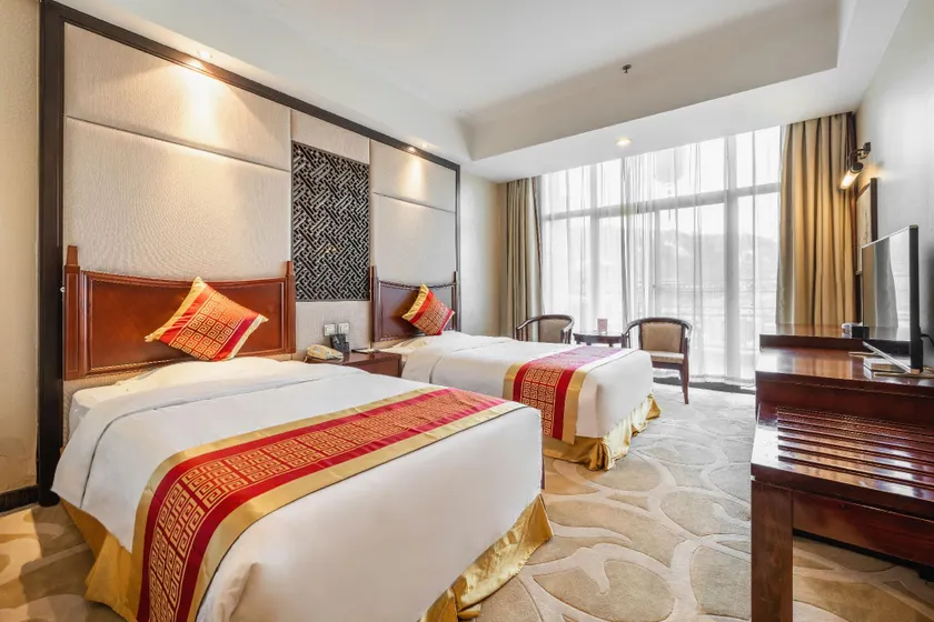 Qiaoshan Binhu Hotel - Image 1