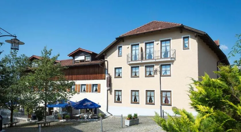 Landhotel Zum Jägerstöckl - Image 1