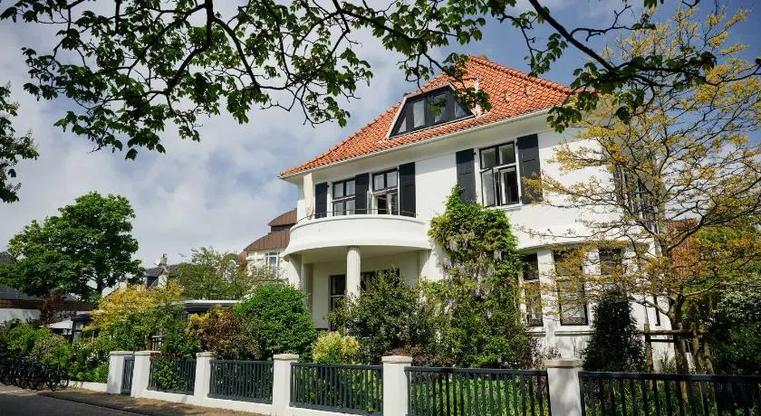 Hotel Haus Norderney - Image 1