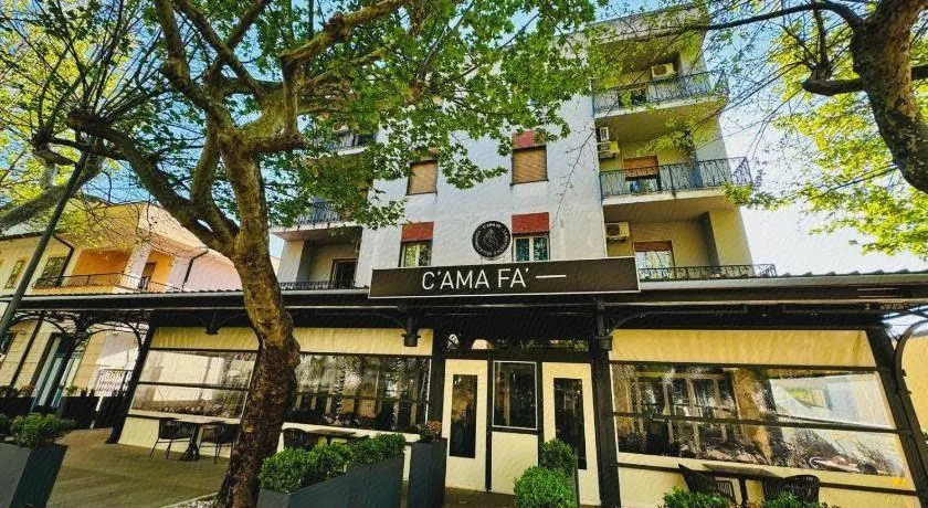Hotel Praja Mare - Image 1