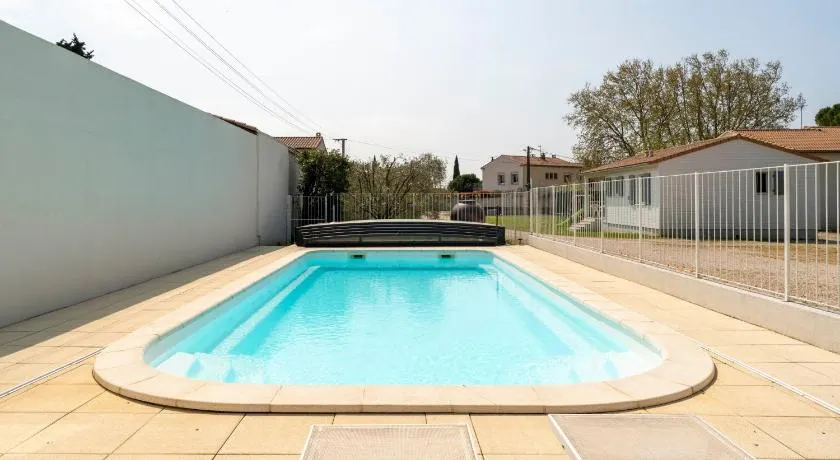 Chalet i Provence med pool, parkering, WiFi, i nærheden af Avignon, Luberon ... - Image 1