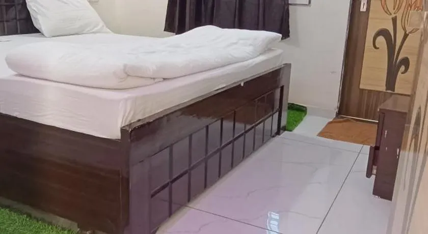 PATEL HOME STAY - Image 1