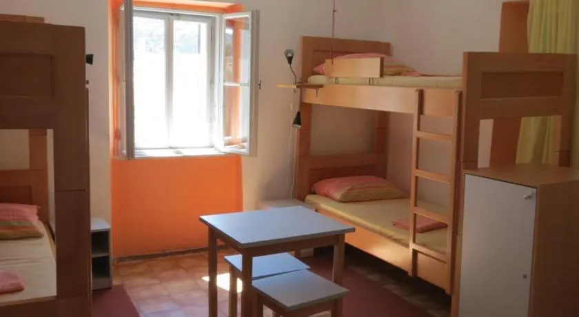 HI Hostel Veli Losinj - Image 1
