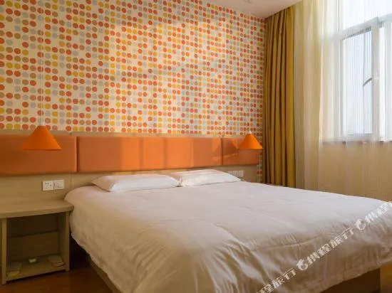 Huayi Collection Hotel (Pingding Guangyang Road Shanxi Yangquan Normal College) - Image 1