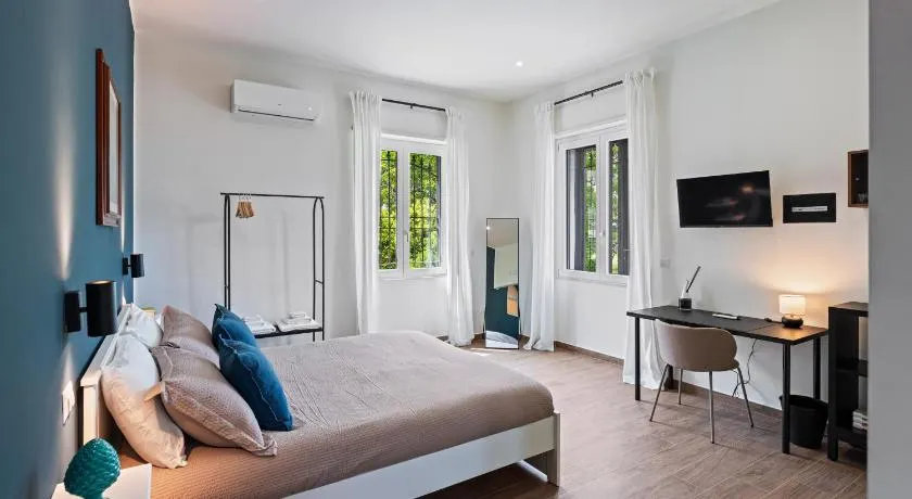 Lux Suite - Costiera Amalfitana, Pompei & Swimming Pool a 5 minuti - Image 1