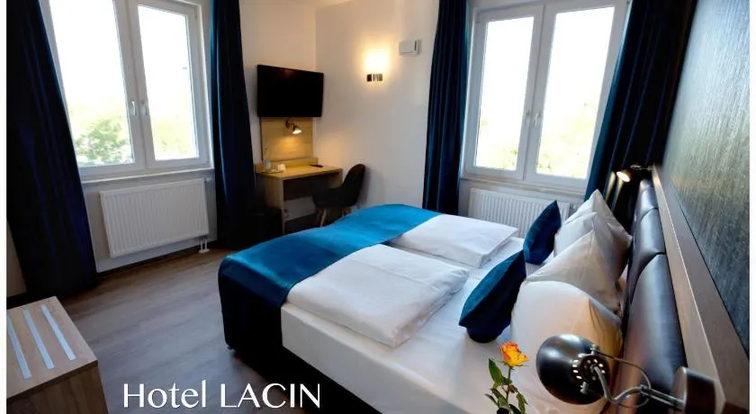 Hotel LACIN - Image 1