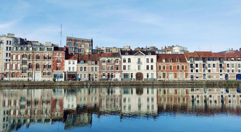Le Quai - Appartement spacieux et calme, 3 chambres, Idéal familles et professionnels, Vieux Lille - Image 1