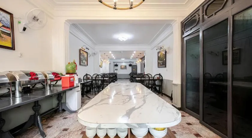 A25 Premium Hotel - 12 Phố Huế - Image 1