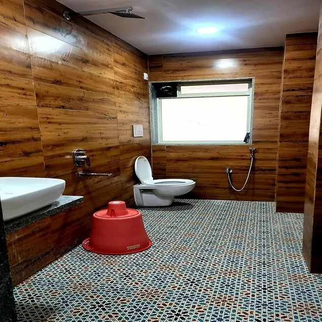 Rahul Men's AC Dormitory - Image 1