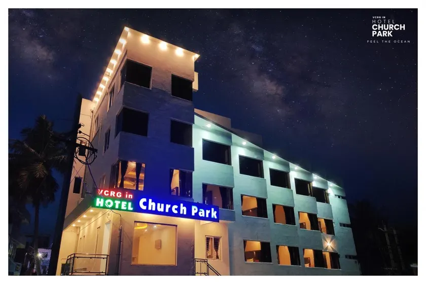 Hotel Church Park - Image 1