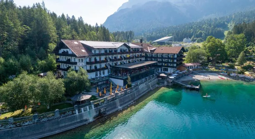 Eibsee Hotel - Image 1