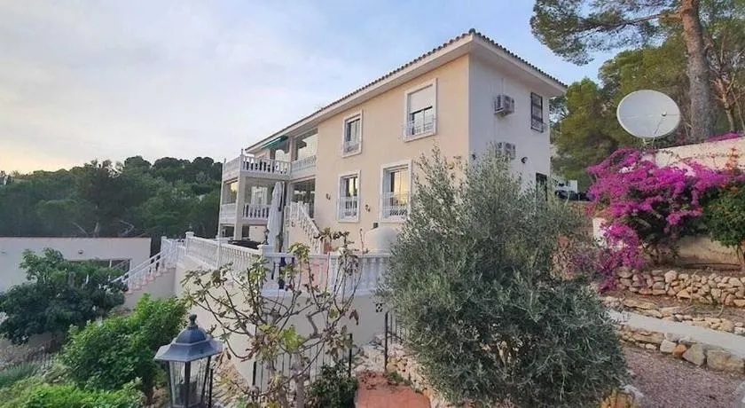 Casa Orient - Image 1