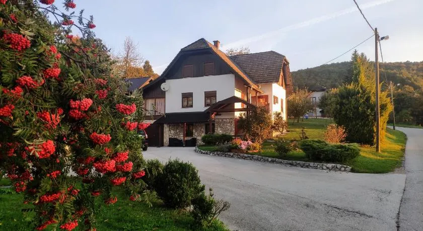 Spoljaric Estate - Studio&Rooms Plitvice - Image 1