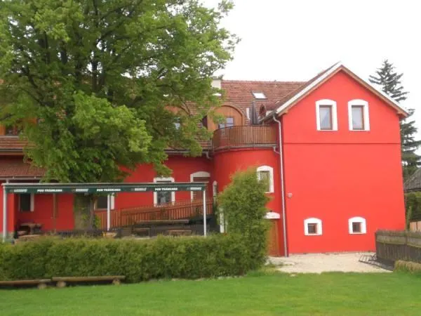 Hotel Penzion Trámky - Image 1