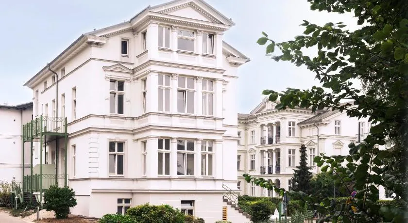 OSTKÜSTE - Villa Groth Design Apartments - Image 1
