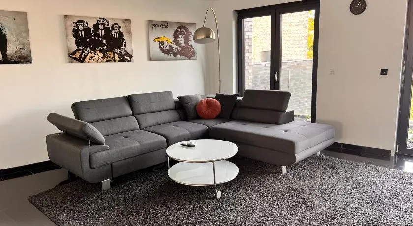 Moderne Maisonette Wohnung - Image 1