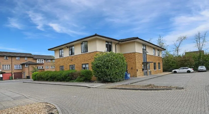 Milburn Inn - Image 1