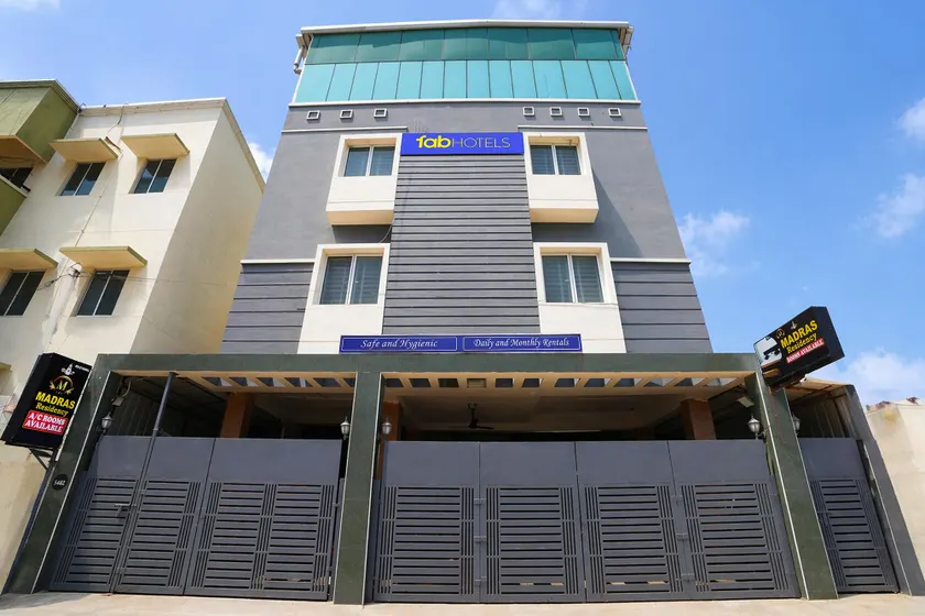 FabHotel Madras Residency - Image 1