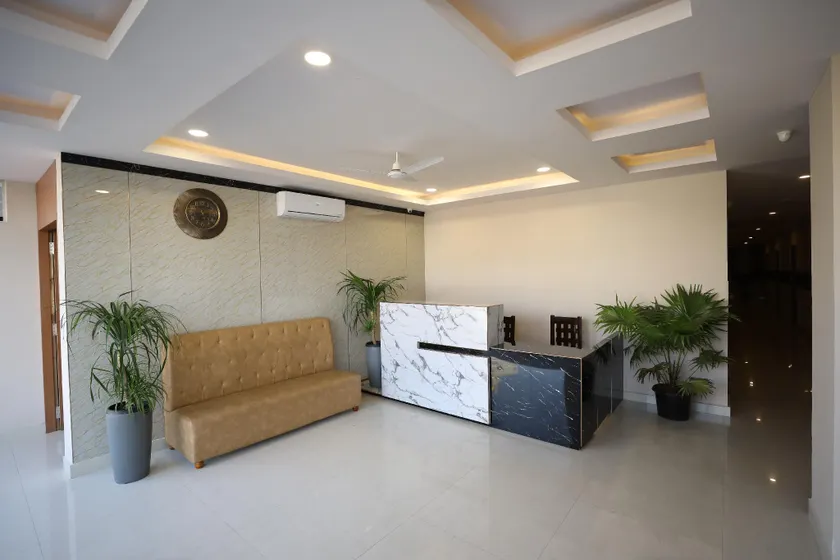 PRR Hotels - Image 1
