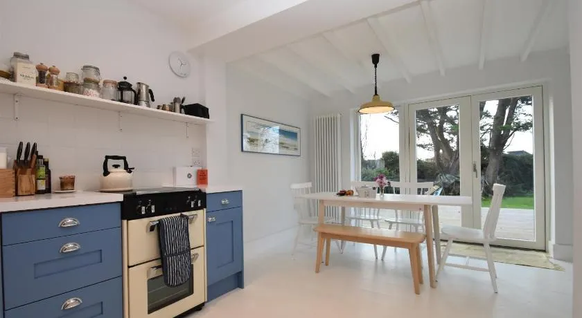 Seaside Retreat - Image 1