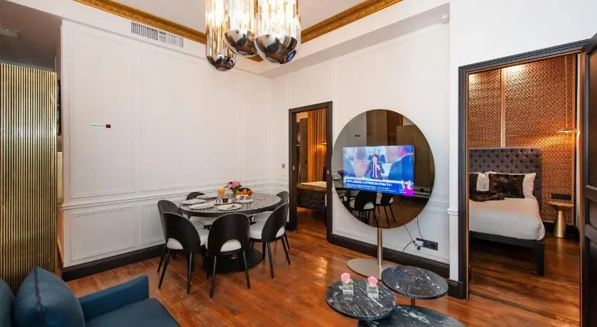 LE MARAIS PRESTIGE Luxueux - Cosy - Wifi - Image 1