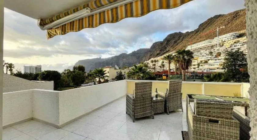 Hibisco apartments - Image 1