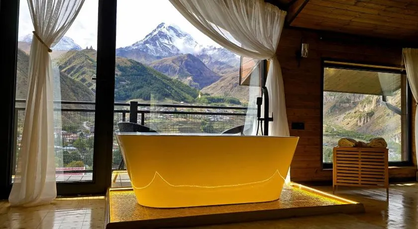 Rookhe Kazbegi - Image 1