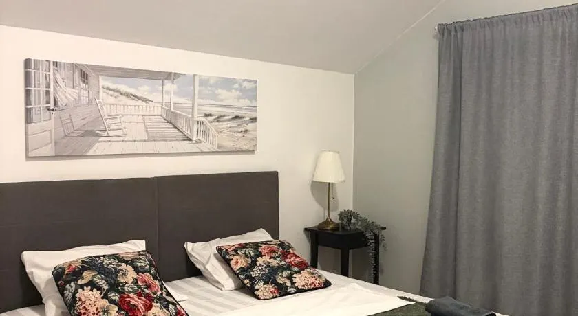 MiniCity Inn - Image 1