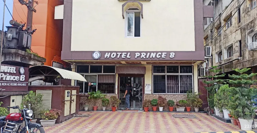 Hotel Prince B - Image 1