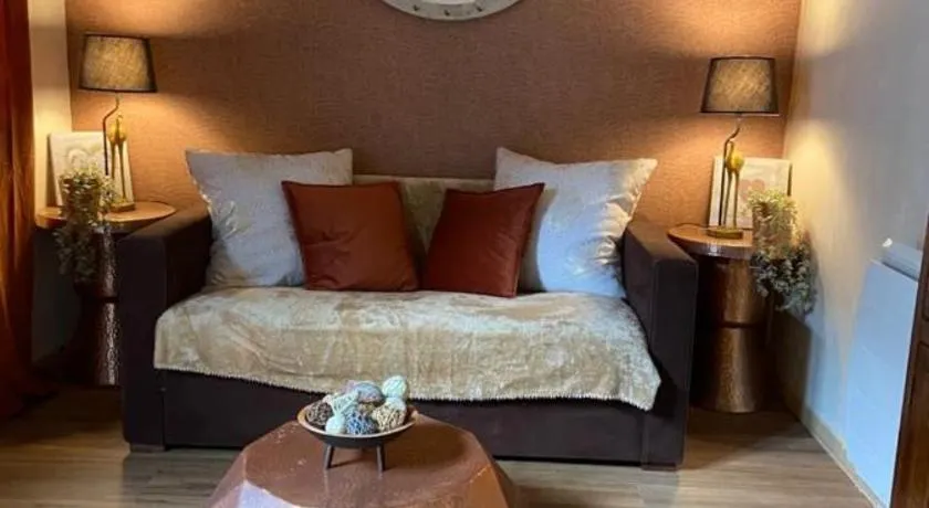 Maisonnette indépendante avec terasse à 45 mn de Paris - Image 1