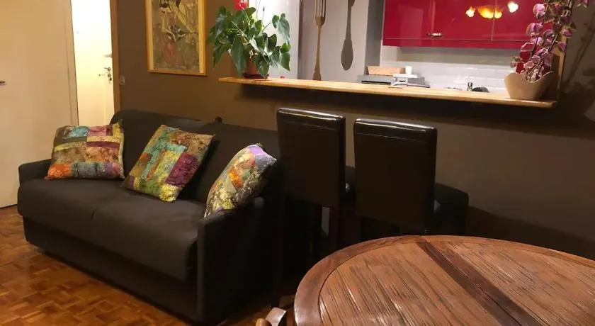 Chambre Privée avec salon Châtillon près de Paris chez l'habitant - Image 1
