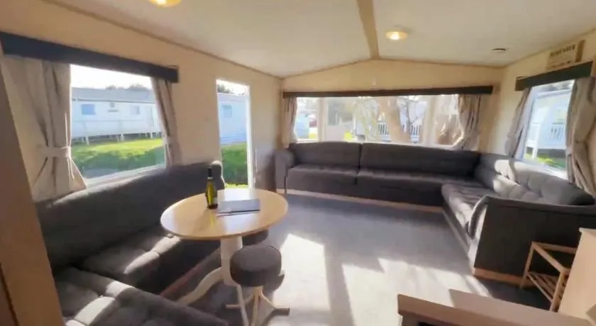 Cosy holiday home stay - Image 1