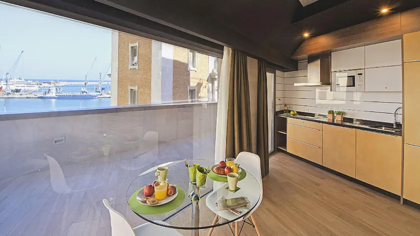 Apartamentos Suites Oficentro Deluxe - Image 1