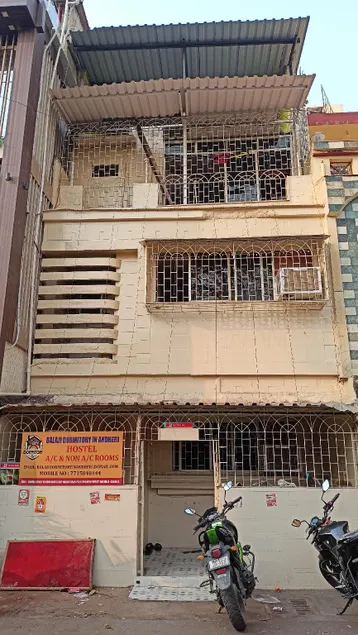 Balaji Guest House Andheri West - Image 1