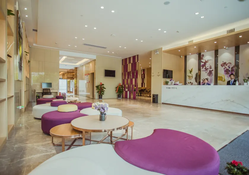 Lavande Hotels Jingshan Bus Station - Image 1
