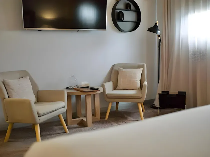 Bay Of Fires Apartments - Suite 2 - Image 1