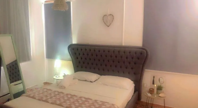 Entire flat, Apartment in paphos - Image 1